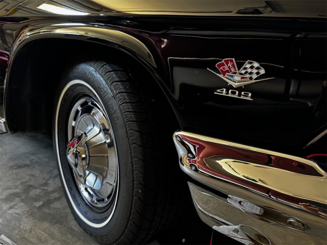 Chevrolet-Impala-ss-1962-Black-Black-13