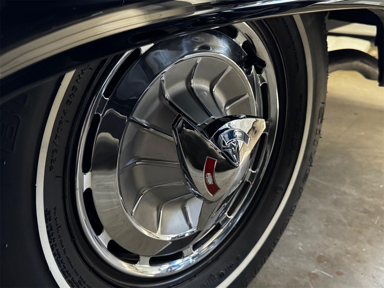 Chevrolet-Impala-ss-1962-Black-Black-14