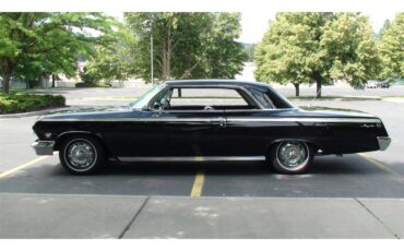 Chevrolet-Impala-ss-1962-Black-Black-5