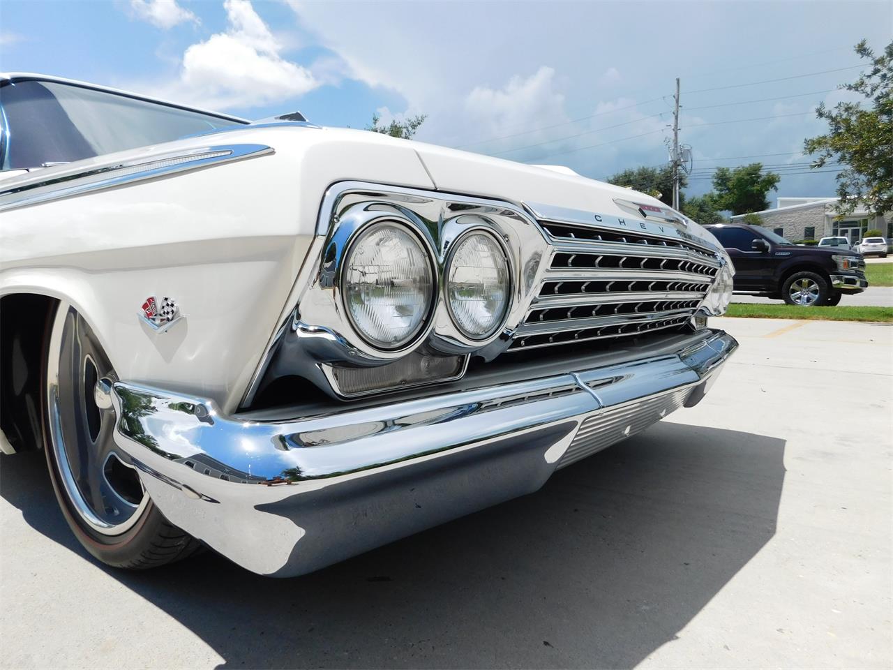 Chevrolet-Impala-ss-1962-White-Red-12
