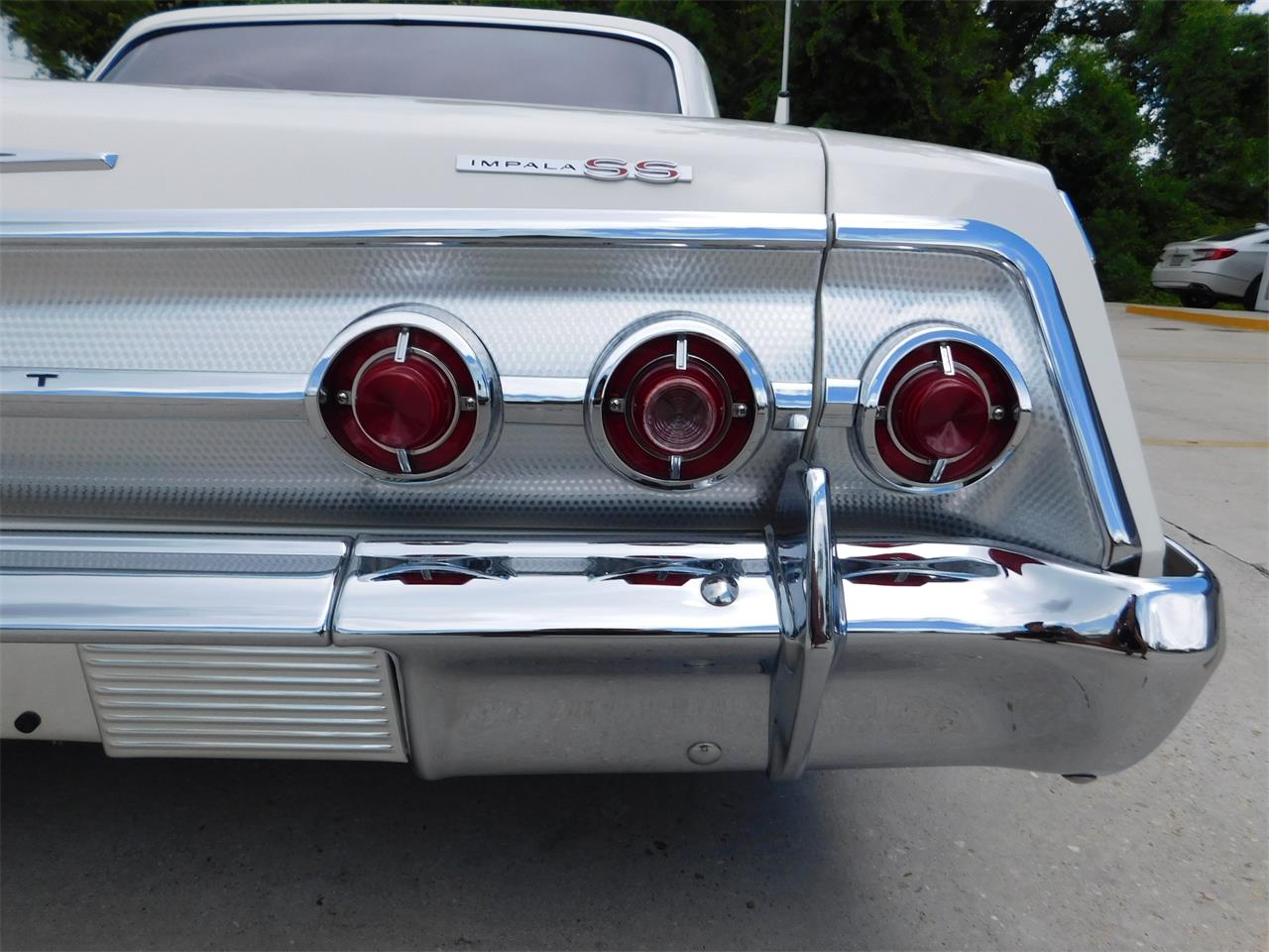 Chevrolet-Impala-ss-1962-White-Red-18