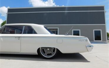 Chevrolet-Impala-ss-1962-White-Red-9
