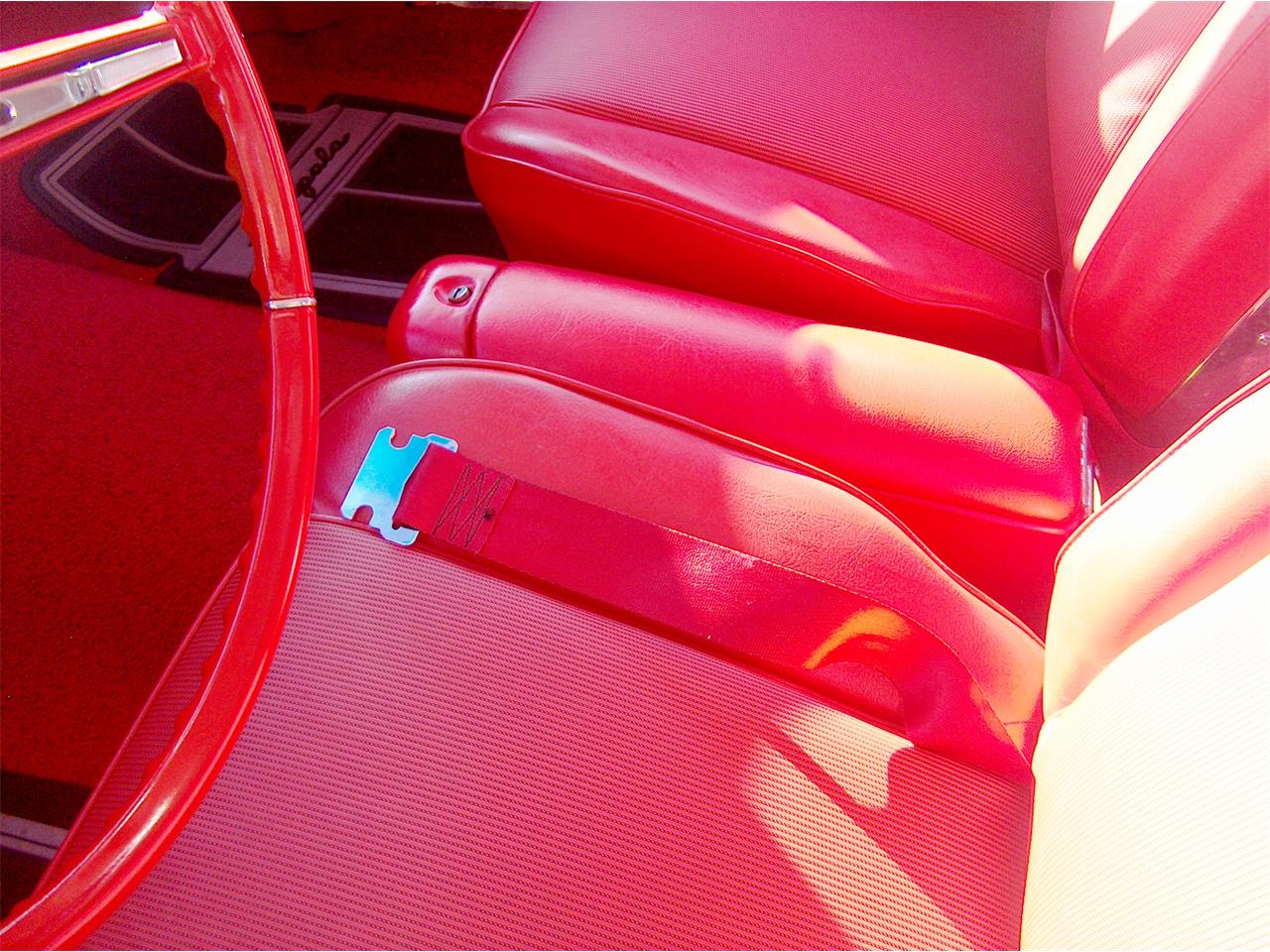 Chevrolet-Impala-ss-1962-roman-red-red-and-white-2