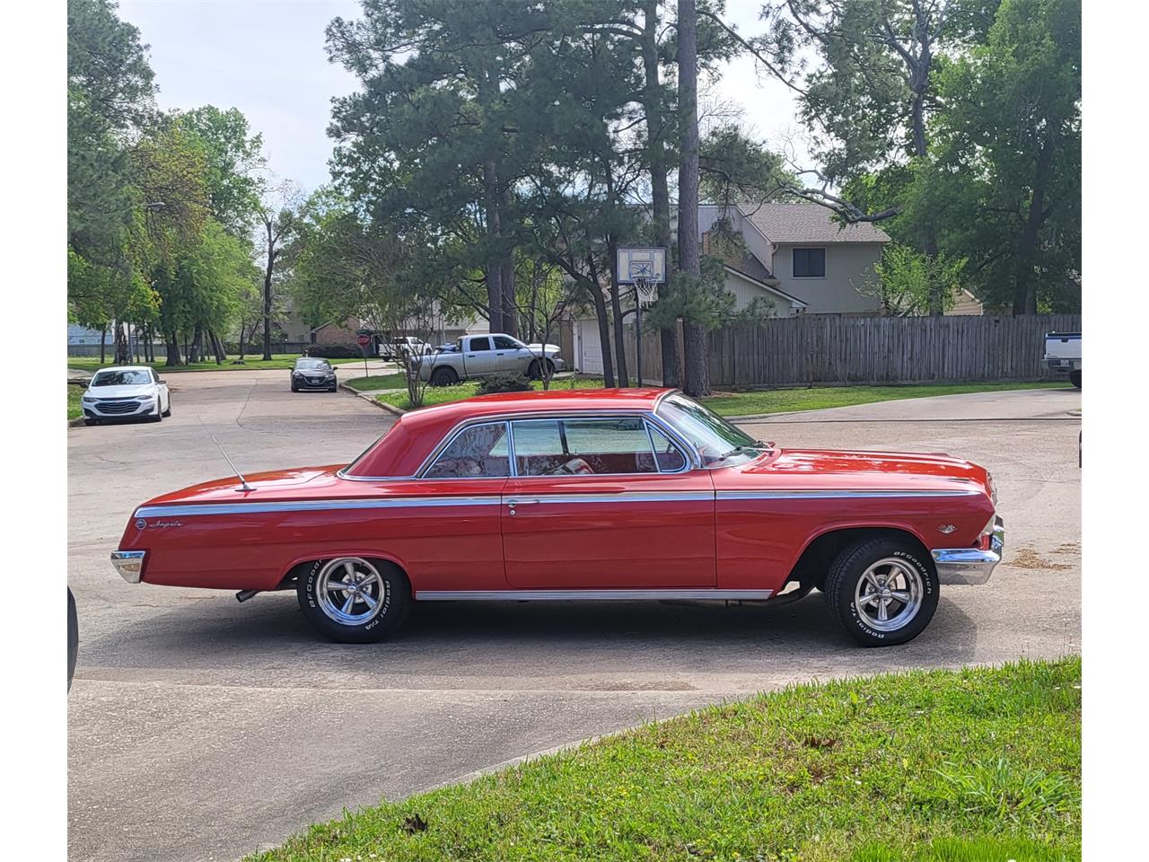 Chevrolet-Impala-ss-1962-roman-red-red-and-white