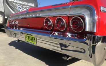 Chevrolet-Impala-ss-1964-Red-Black-12