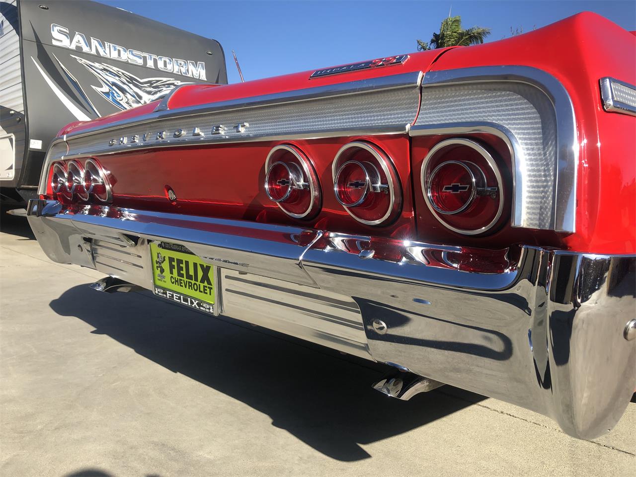 Chevrolet-Impala-ss-1964-Red-Black-12