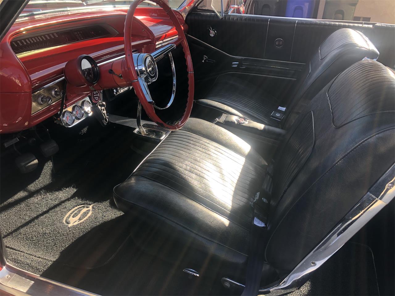 Chevrolet-Impala-ss-1964-Red-Black-18