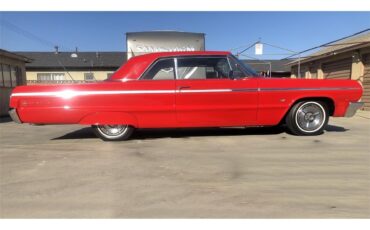 Chevrolet-Impala-ss-1964-Red-Black