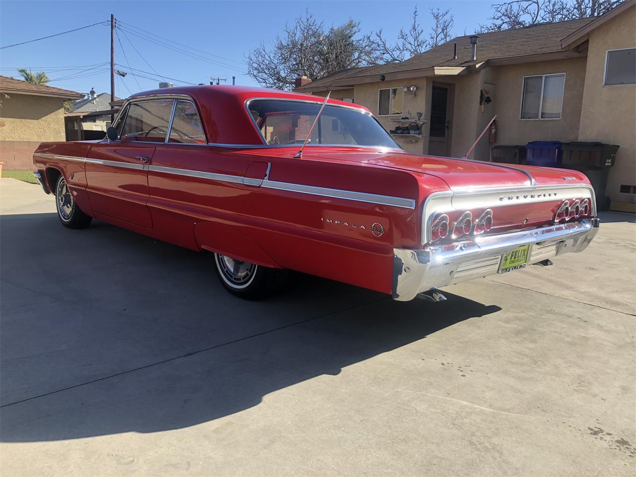 Chevrolet-Impala-ss-1964-Red-Black-4