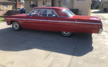 Chevrolet-Impala-ss-1964-Red-Black-5