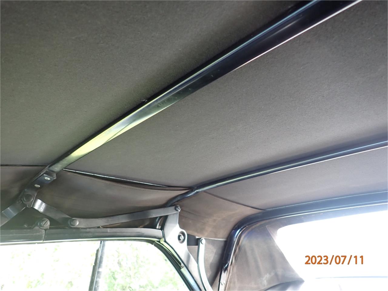 Chevrolet-Impala-ss-1964-Silver-Blue-Black-21
