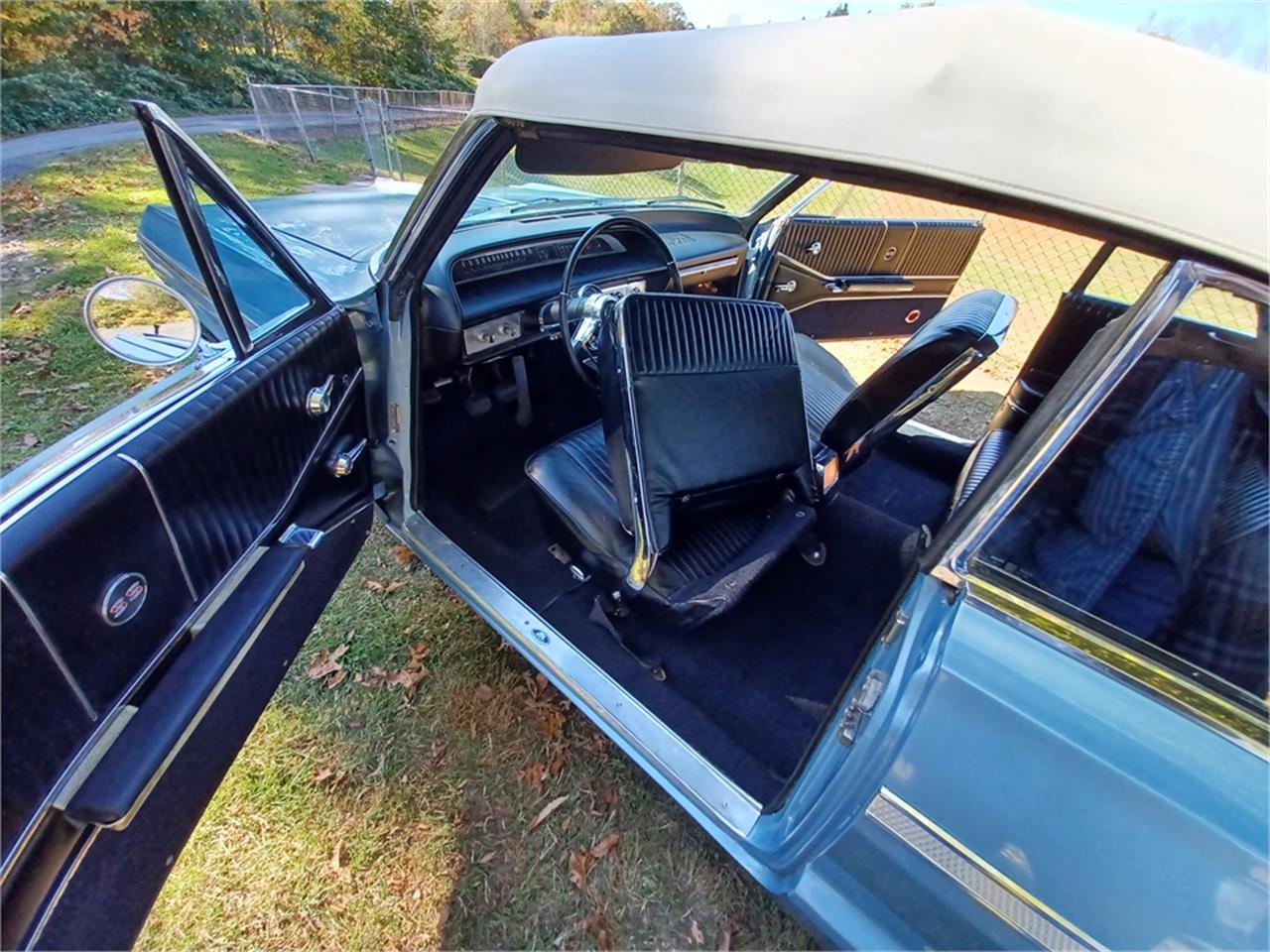 Chevrolet-Impala-ss-1964-Silver-Blue-Black-98
