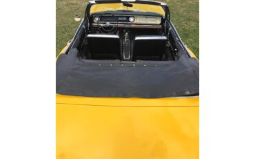 Chevrolet-Impala-ss-1965-Yellow-3