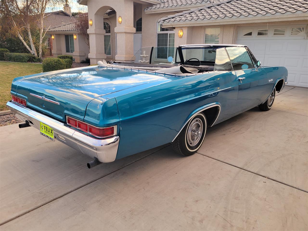 Chevrolet-Impala-ss-1966-Marina-Blue-Black-4