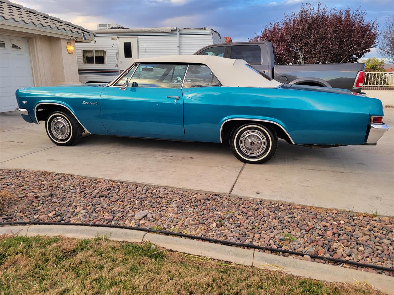Chevrolet-Impala-ss-1966-Marina-Blue-Black-7