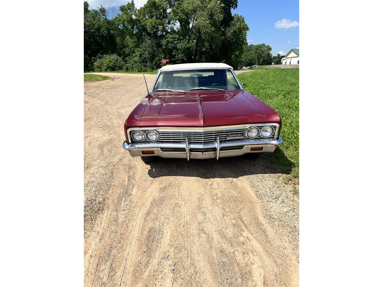 Chevrolet-Impala-ss-1966-Maroon-Black-2