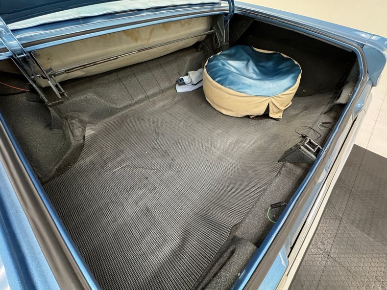 Chevrolet-Impala-ss-1966-Mist-Blue-Blue-39