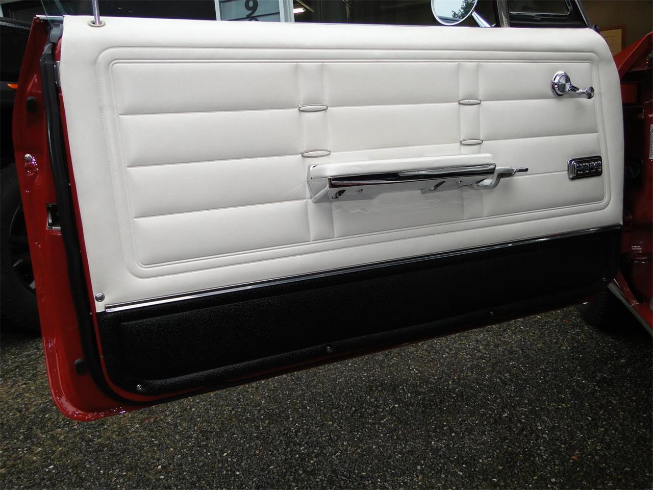 Chevrolet-Impala-ss-1966-Red-White-13