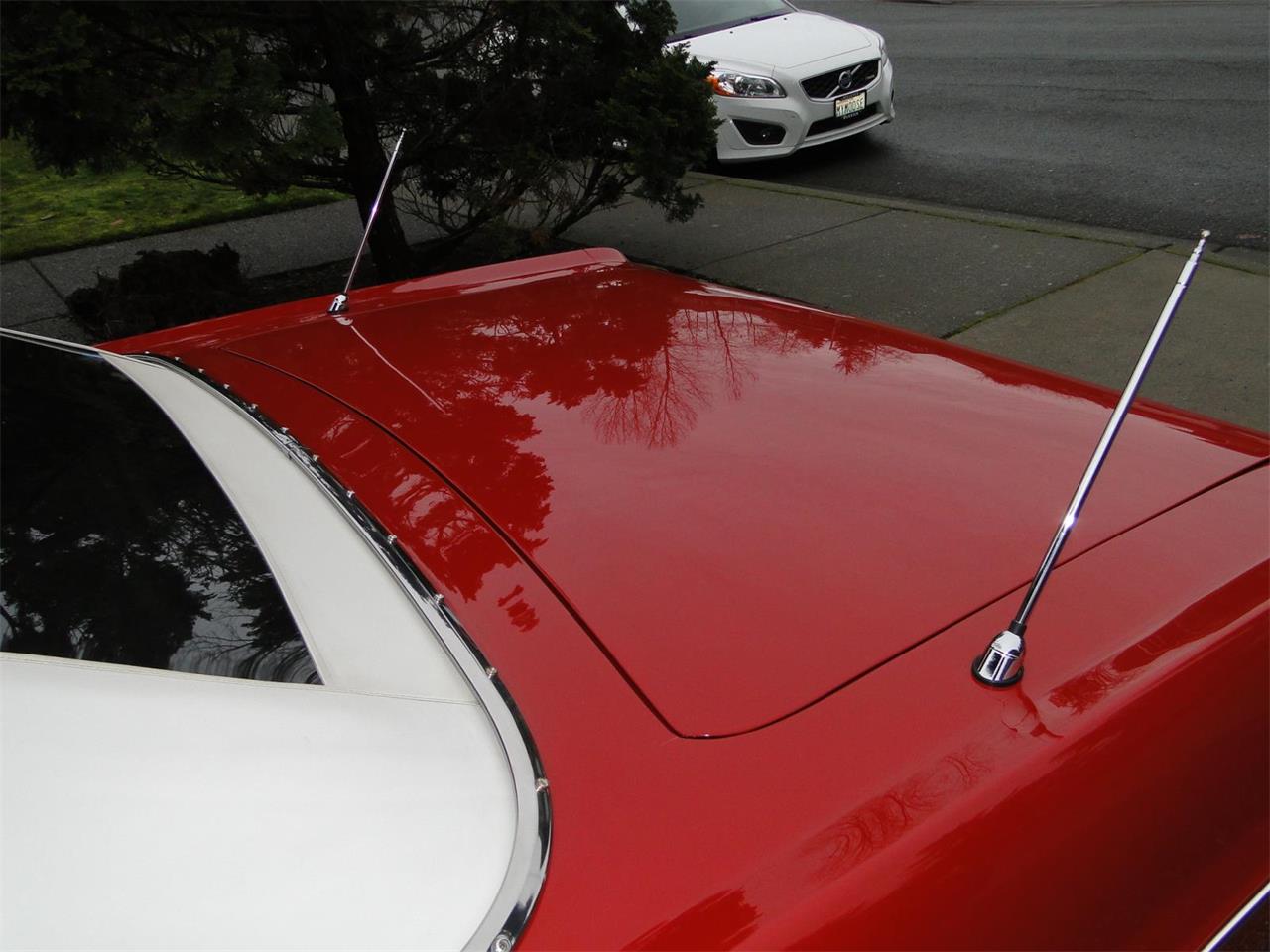 Chevrolet-Impala-ss-1966-Red-White-23