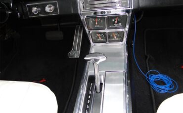 Chevrolet-Impala-ss-1966-Red-White-25