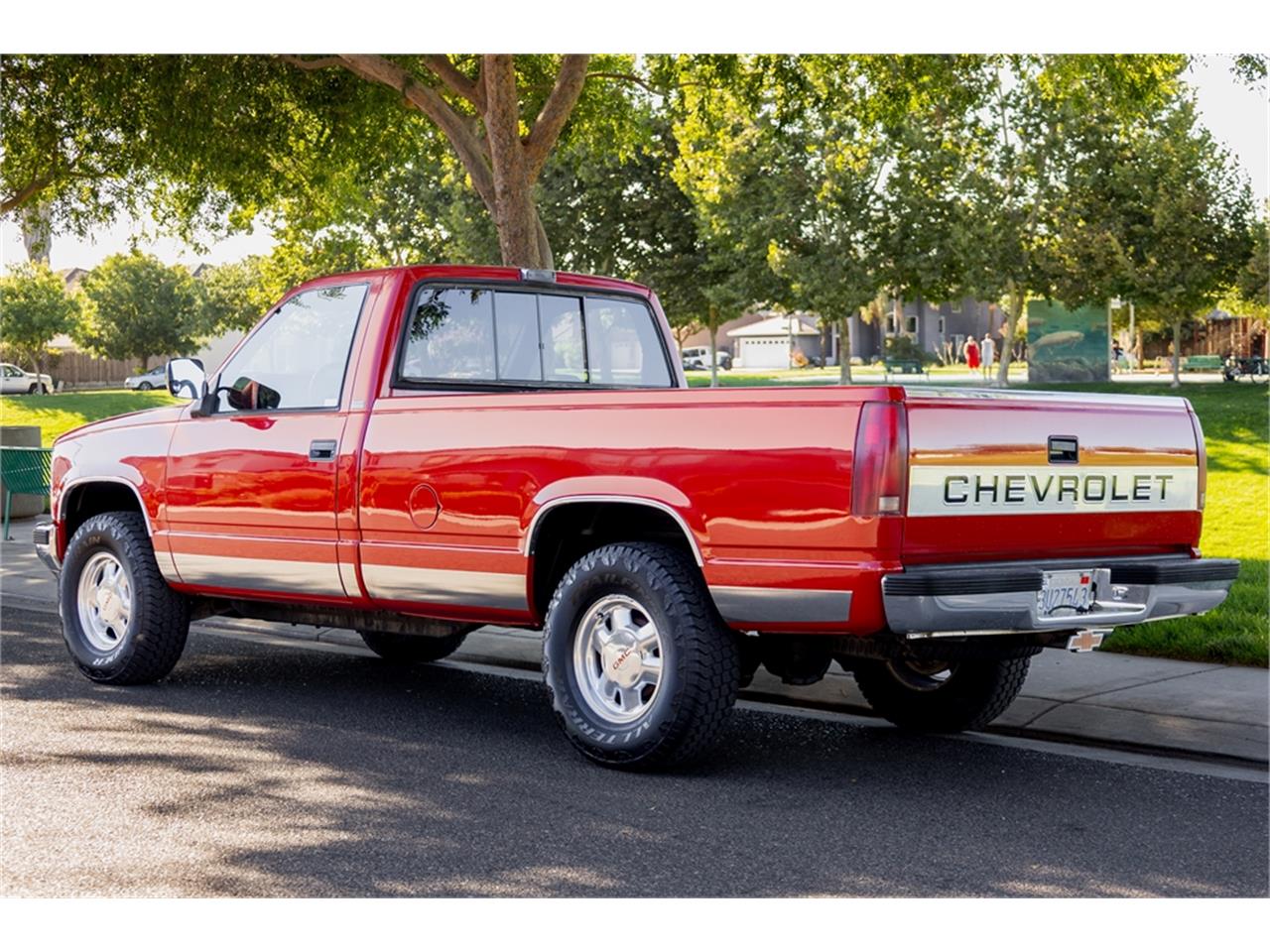 Chevrolet-K-1500-1988-Flame-Red-Red-3