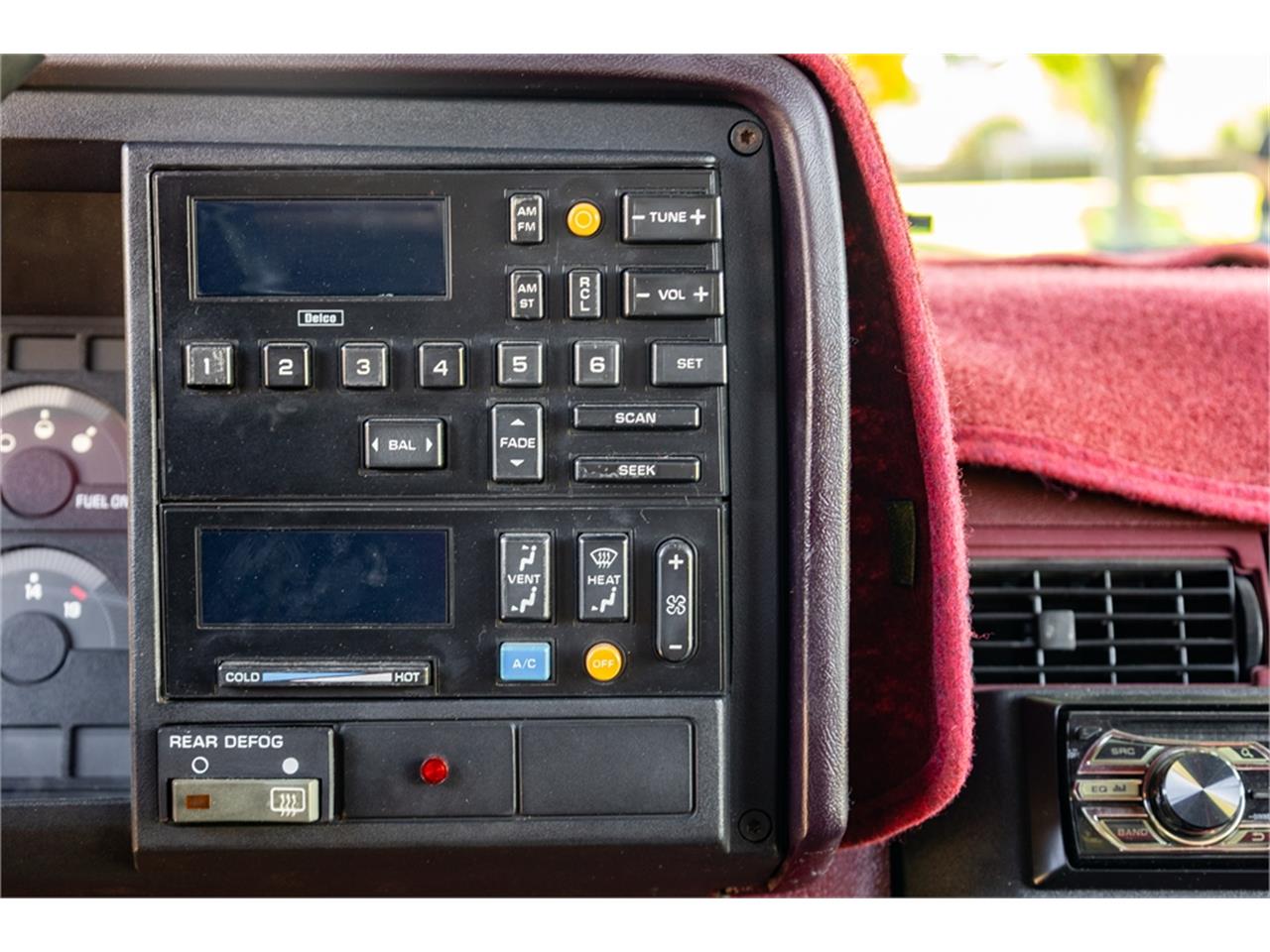 Chevrolet-K-1500-1988-Flame-Red-Red-31