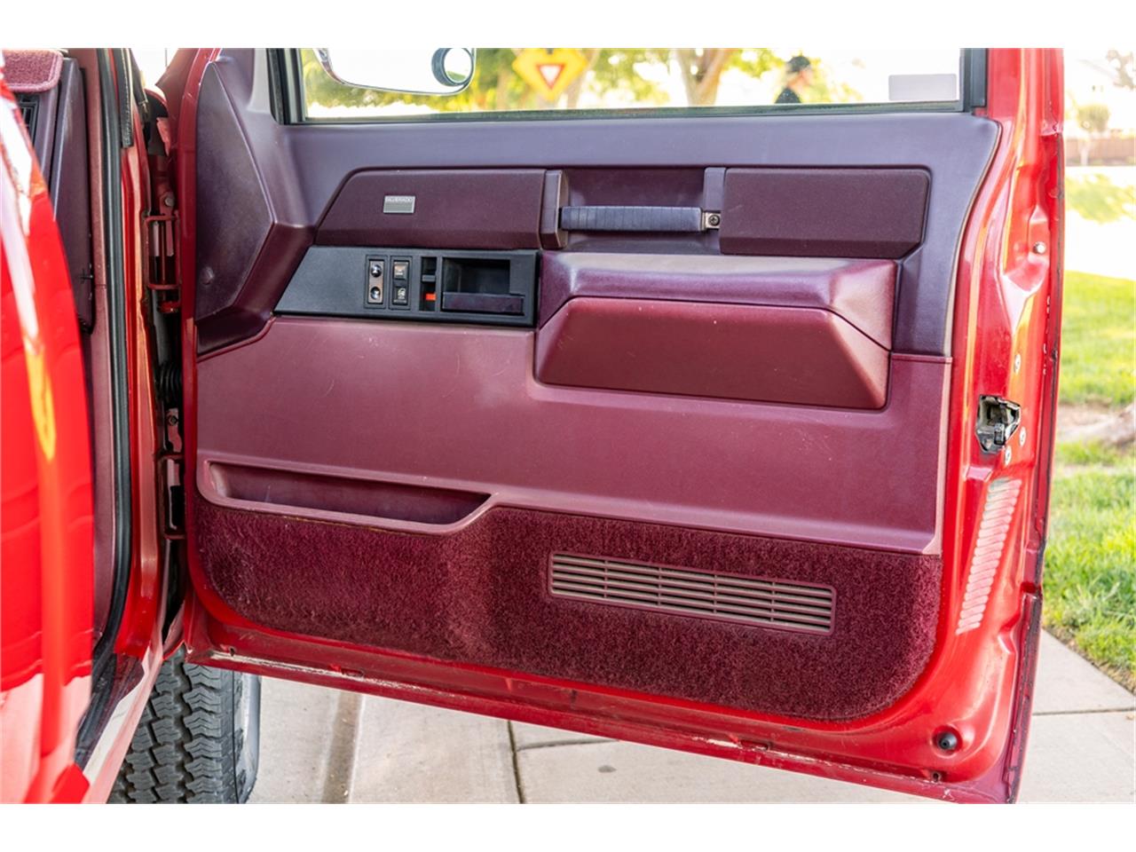 Chevrolet-K-1500-1988-Flame-Red-Red-40