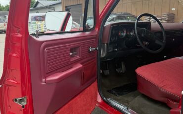 Chevrolet-K-20-1979-10