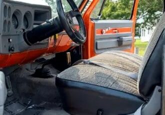 Chevrolet-K10-1976-Orange-22