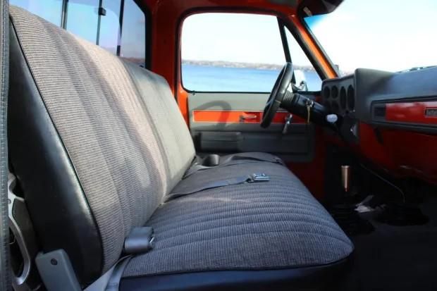 Chevrolet-K10-1976-Orange-24