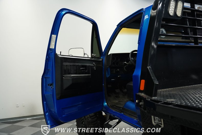 Chevrolet-K10-1984-Blue-Black-41