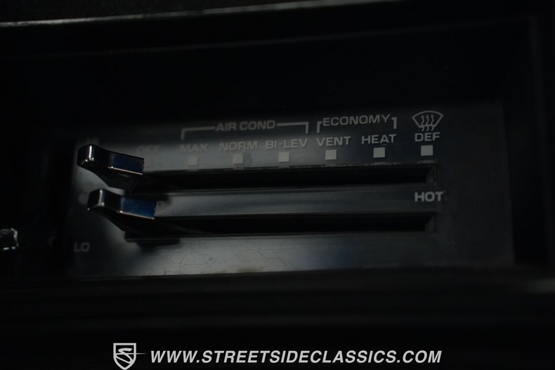 Chevrolet-K10-1984-Blue-Black-49