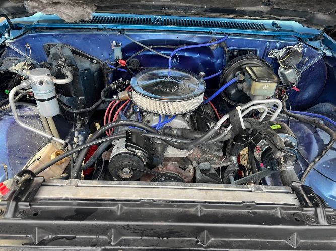 Chevrolet-K10-1987-9