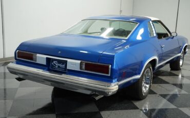 Chevrolet-Laguna-1975-Coupe-10