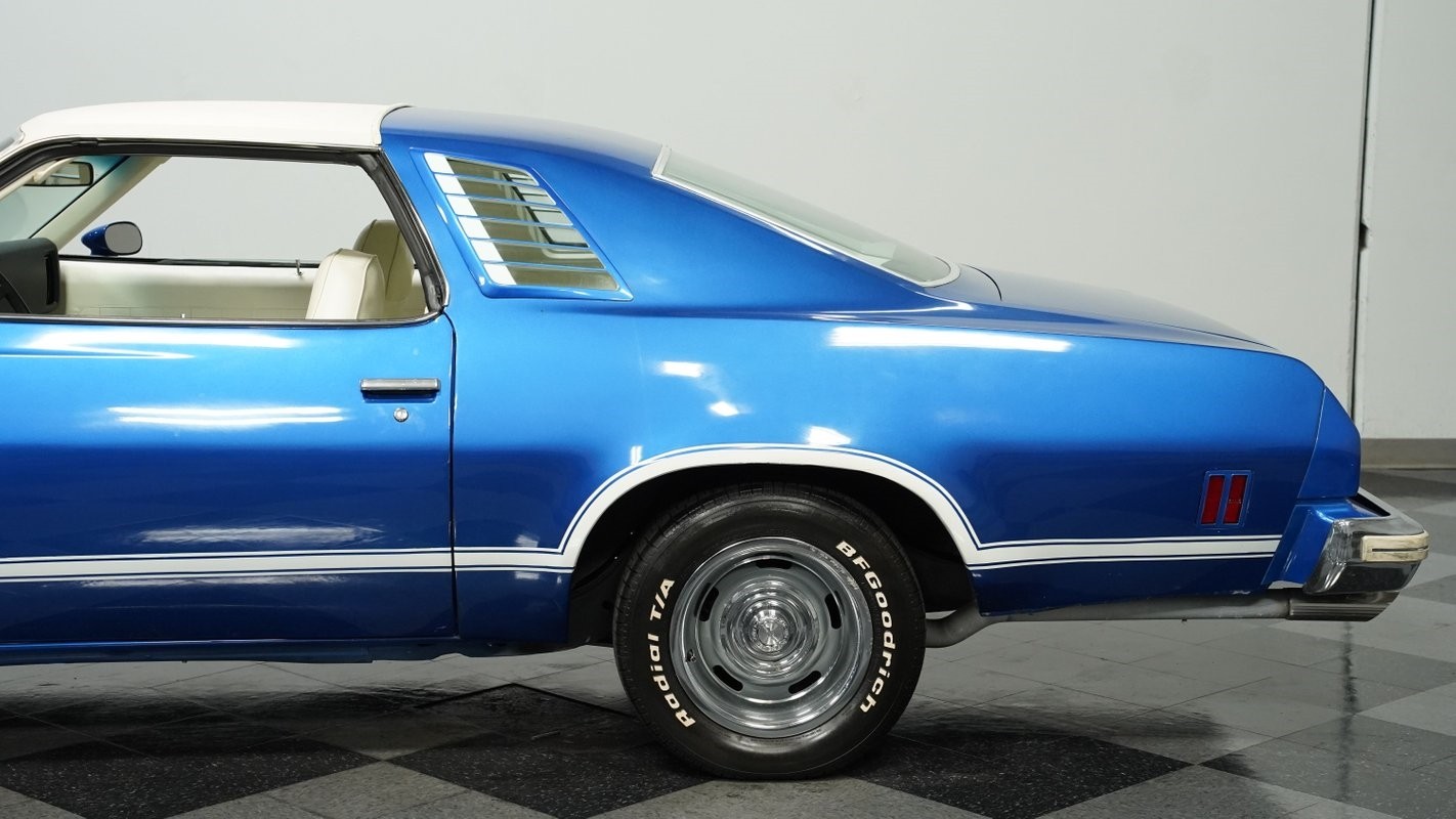 Chevrolet-Laguna-1975-Coupe-21