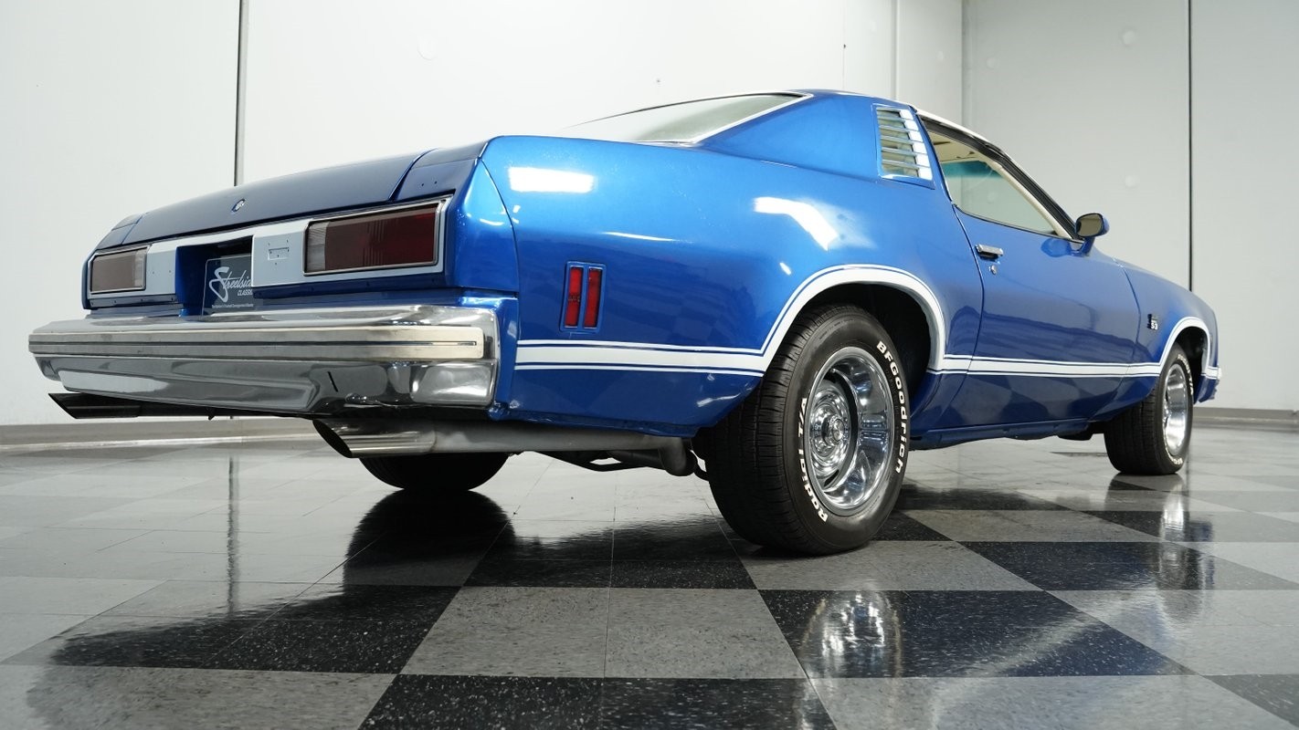 Chevrolet-Laguna-1975-Coupe-23