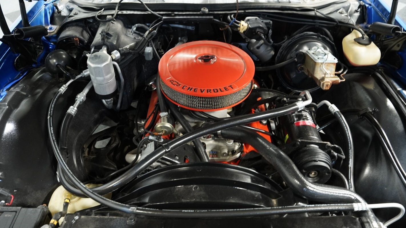 Chevrolet-Laguna-1975-Coupe-3