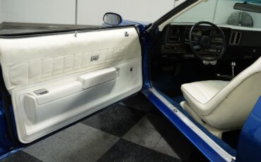 Chevrolet-Laguna-1975-Coupe-30