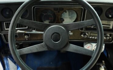 Chevrolet-Laguna-1975-Coupe-32
