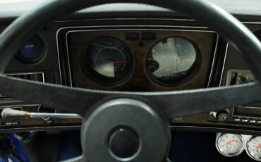 Chevrolet-Laguna-1975-Coupe-33