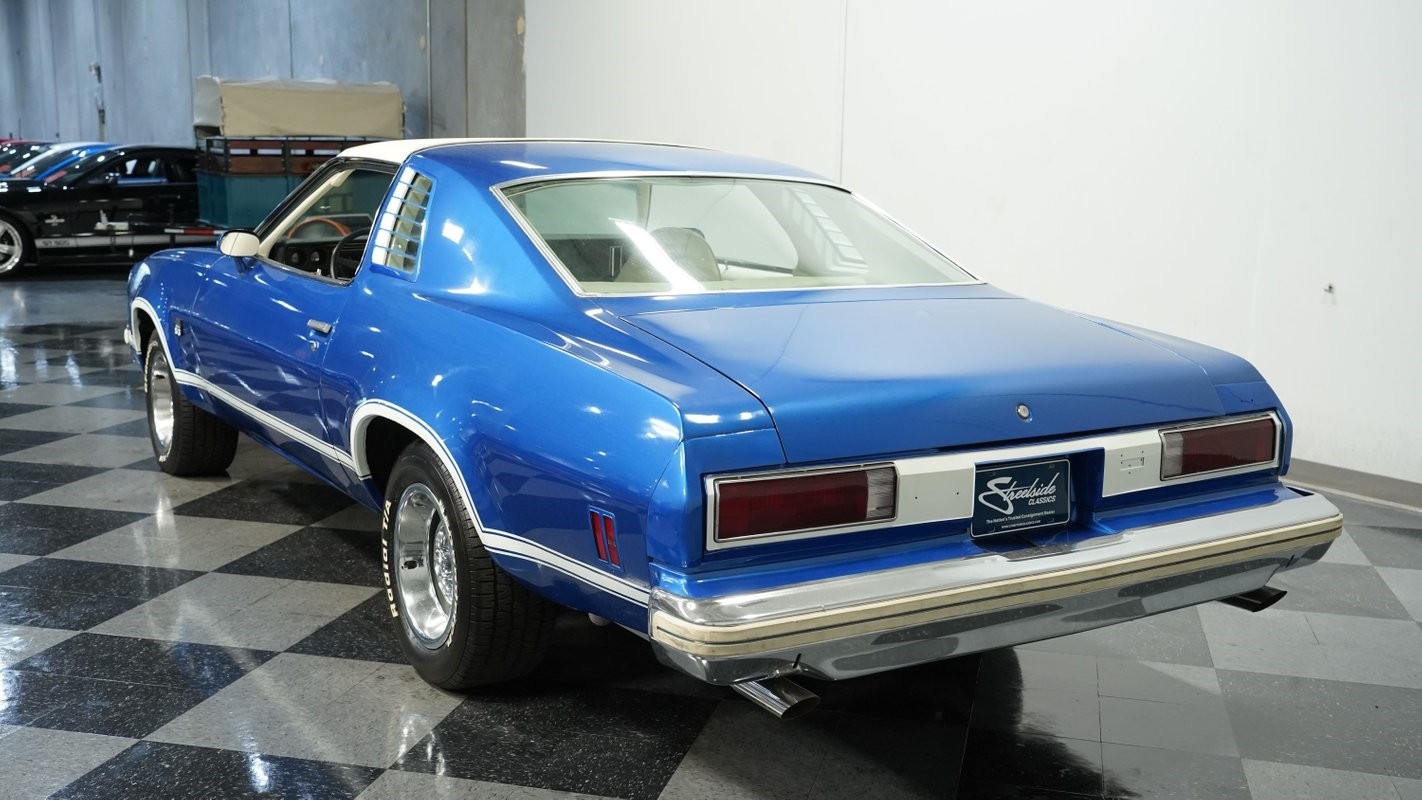 Chevrolet-Laguna-1975-Coupe-8