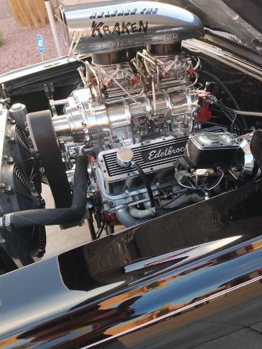 Chevrolet-Malibu-1964-Black-3