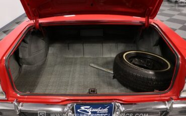 Chevrolet-Malibu-1964-Red-Black-44