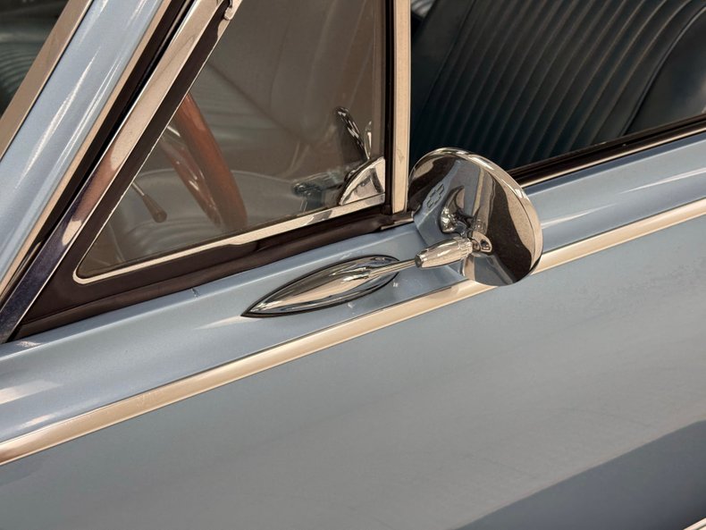 Chevrolet-Malibu-1964-Silver-Blue-Blue-1