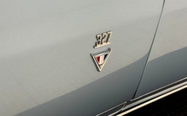 Chevrolet-Malibu-1964-Silver-Blue-Blue-28