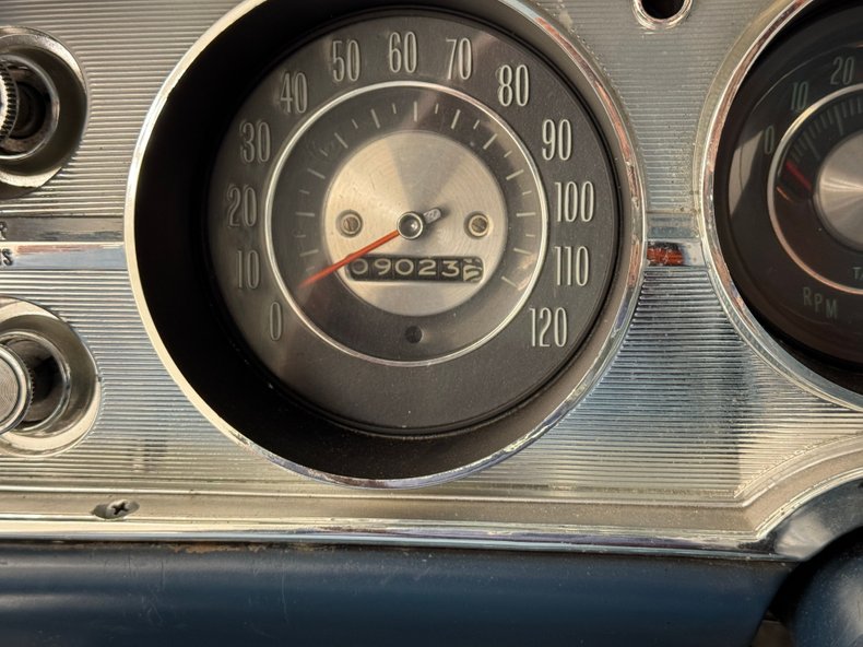 Chevrolet-Malibu-1964-Silver-Blue-Blue-41