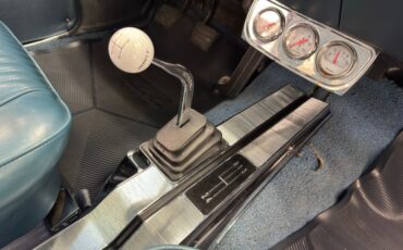 Chevrolet-Malibu-1964-Silver-Blue-Blue-44