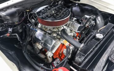 Chevrolet-Malibu-1964-White-Black-15