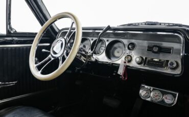 Chevrolet-Malibu-1964-White-Black-19