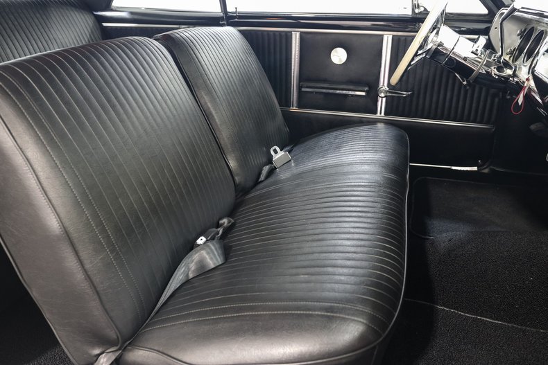 Chevrolet-Malibu-1964-White-Black-21